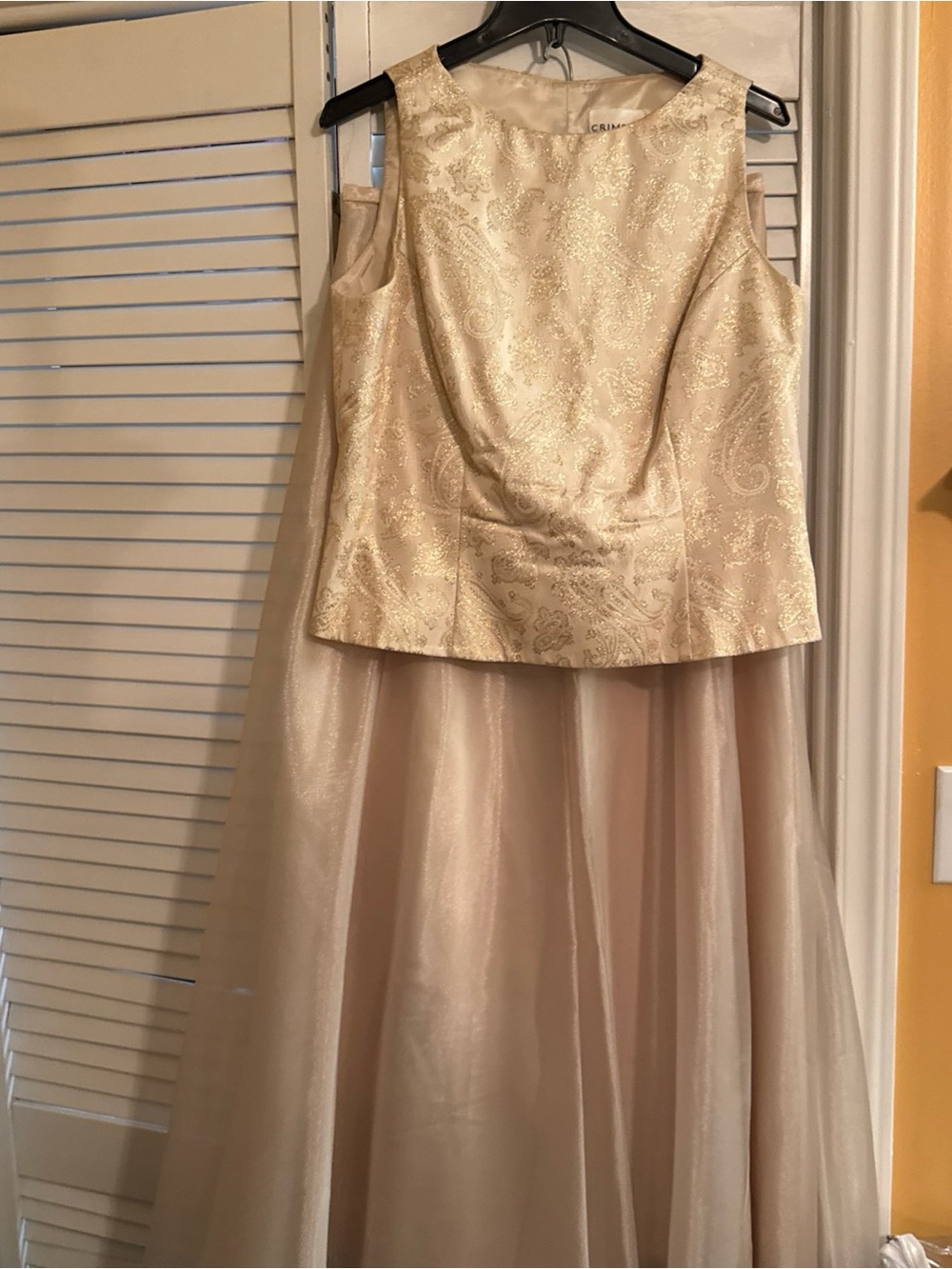 Sleeveless Metallic Brocade 2pc skirt set in Gold - Classic Formal Gown - Picture 2 of 12